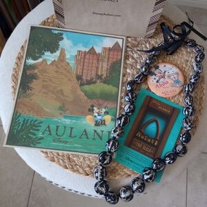 Disney Aulani Souvenir Set with Black and White Necklace